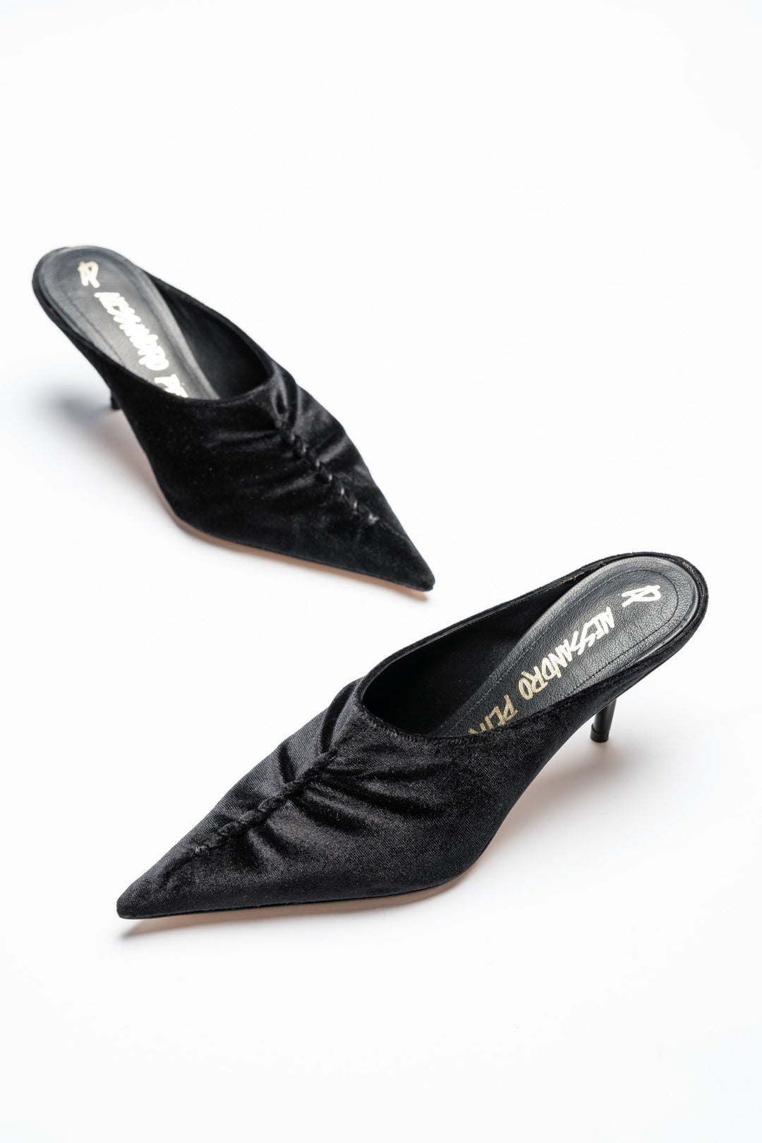 HEELS 65