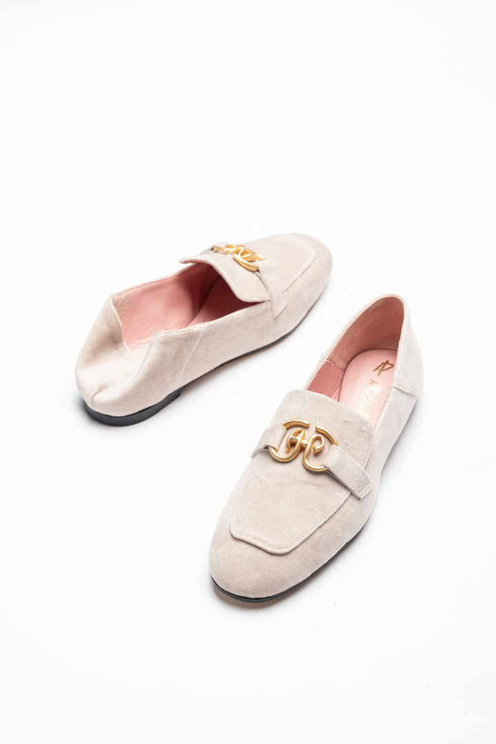 RITA MOCCASIN