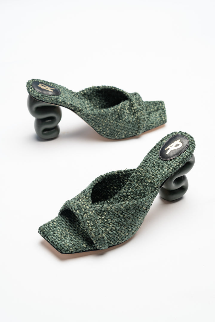 THERESA MULE 90