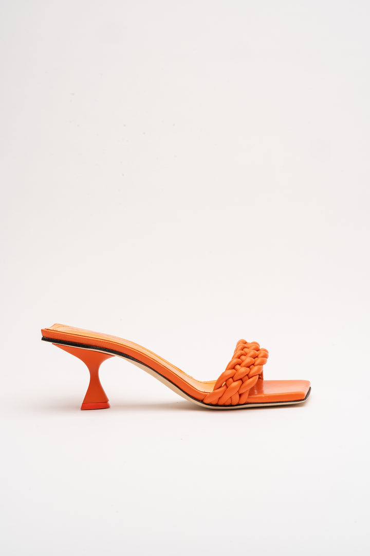 LOLA MULE 55