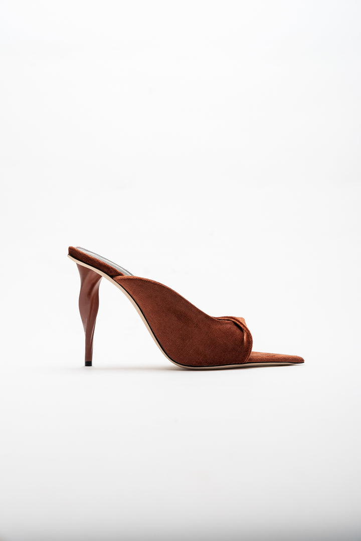PATRICIA MULE 110