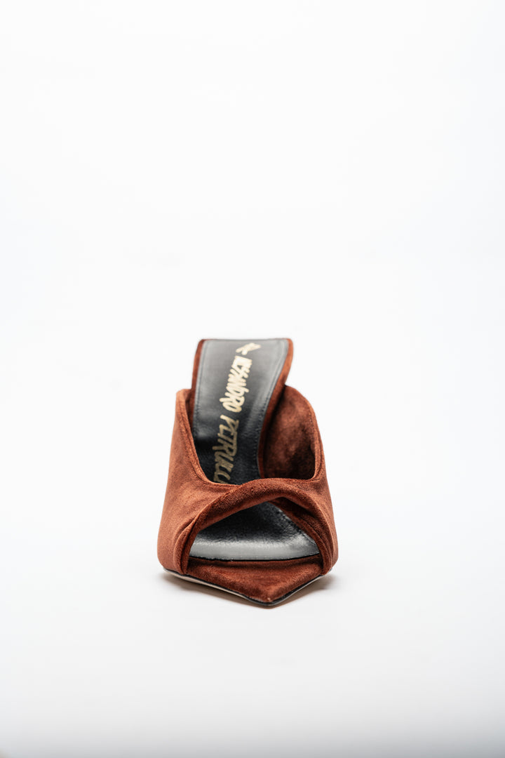PATRICIA MULE 110